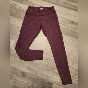 3/$25! Duluth Trading Co purple leggings size small